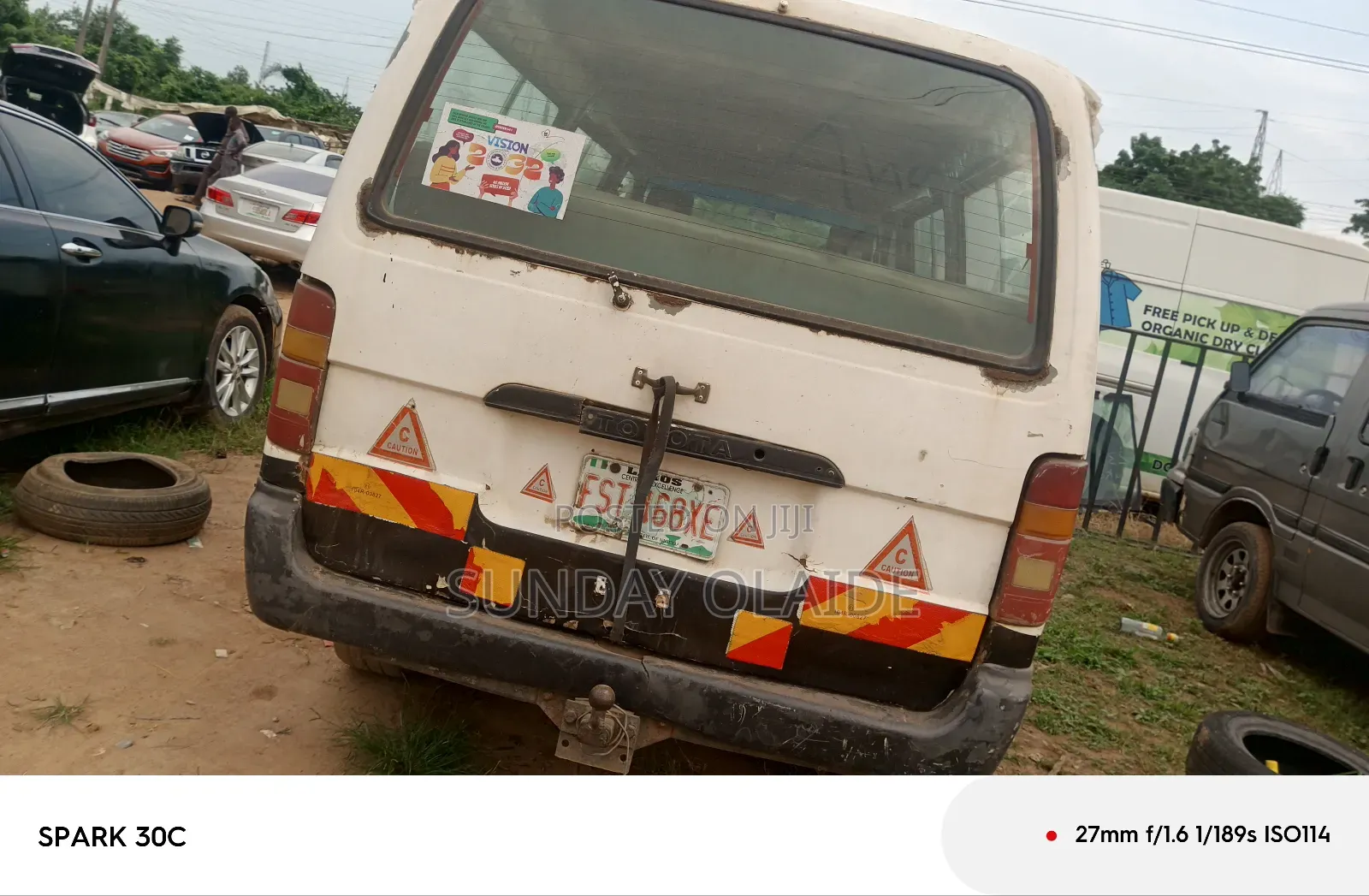 Toyota HiAce 2004 White