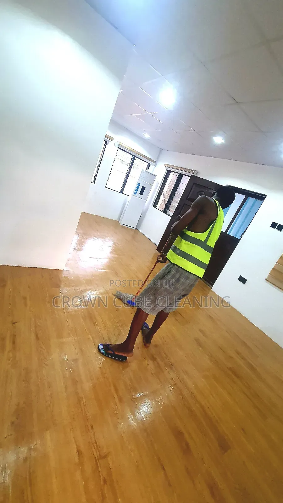 Moving in House Cleaning Services