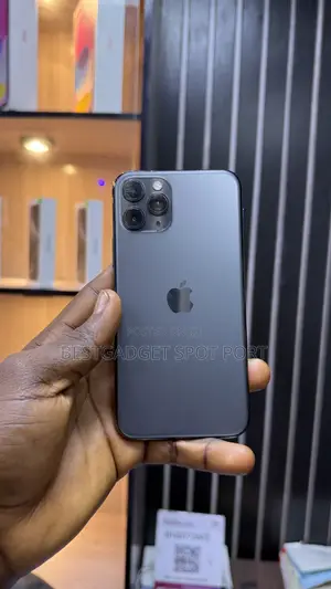 Apple iPhone 11 Pro 64 GB Black