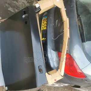 Front Left Door Corolla 2020