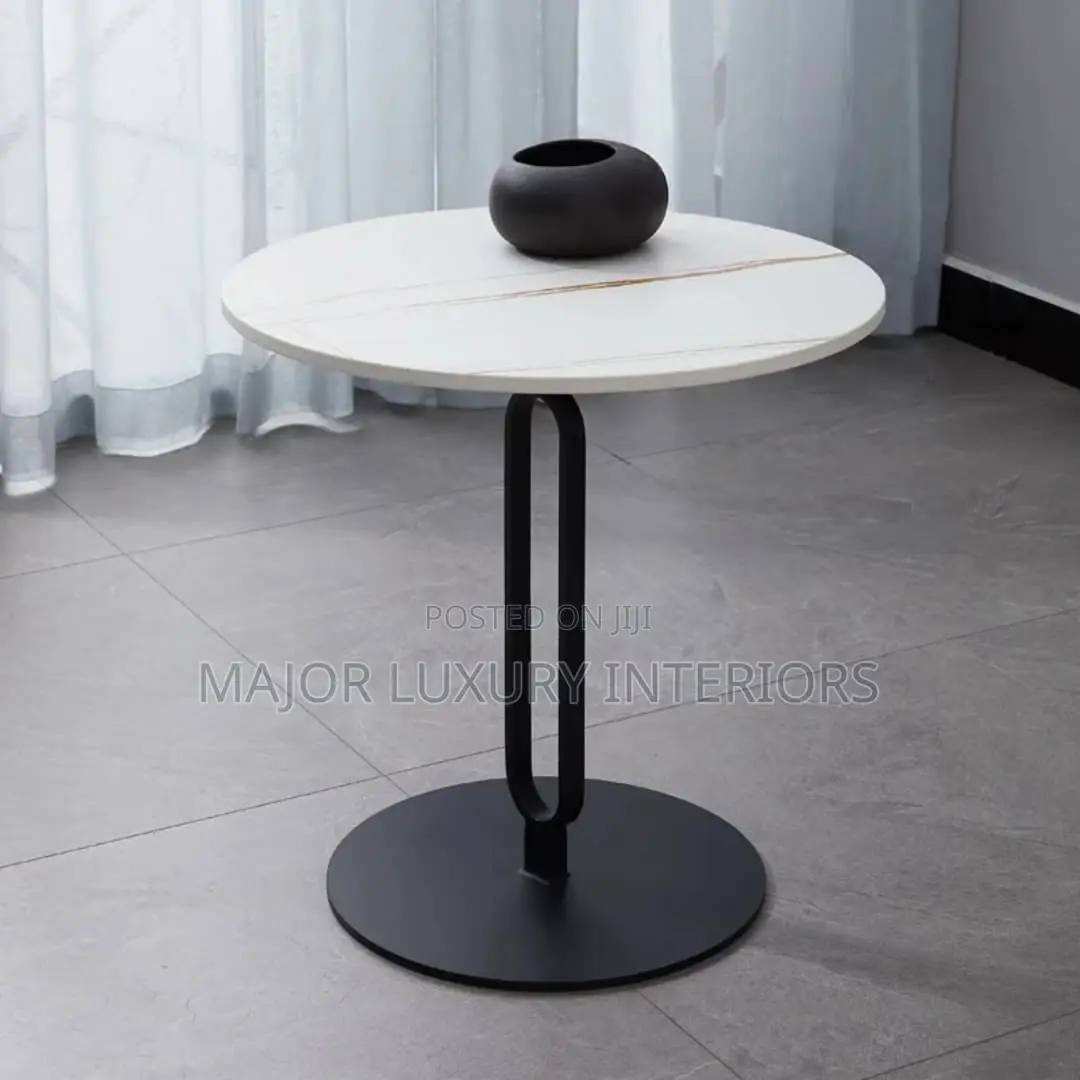 Side/Center Table