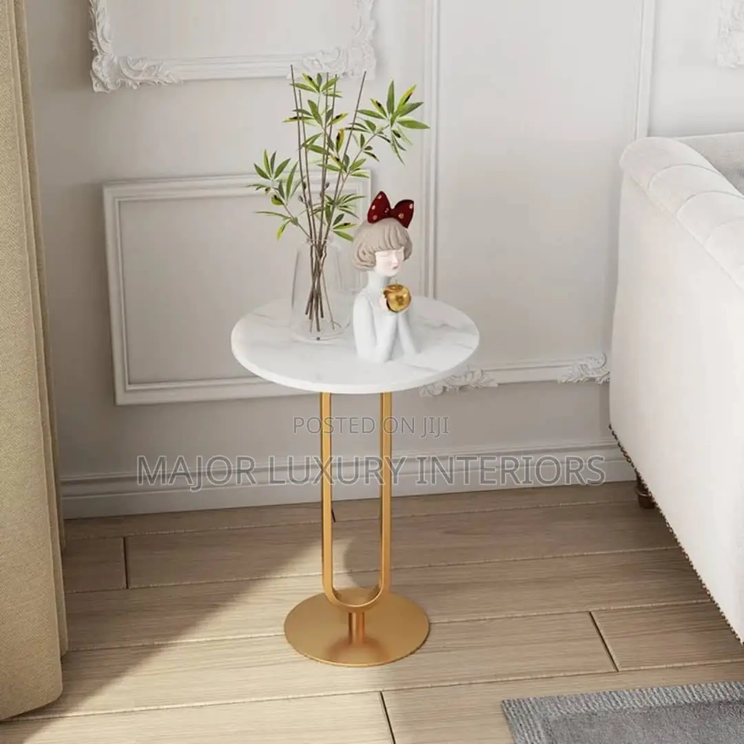 Side/Center Table