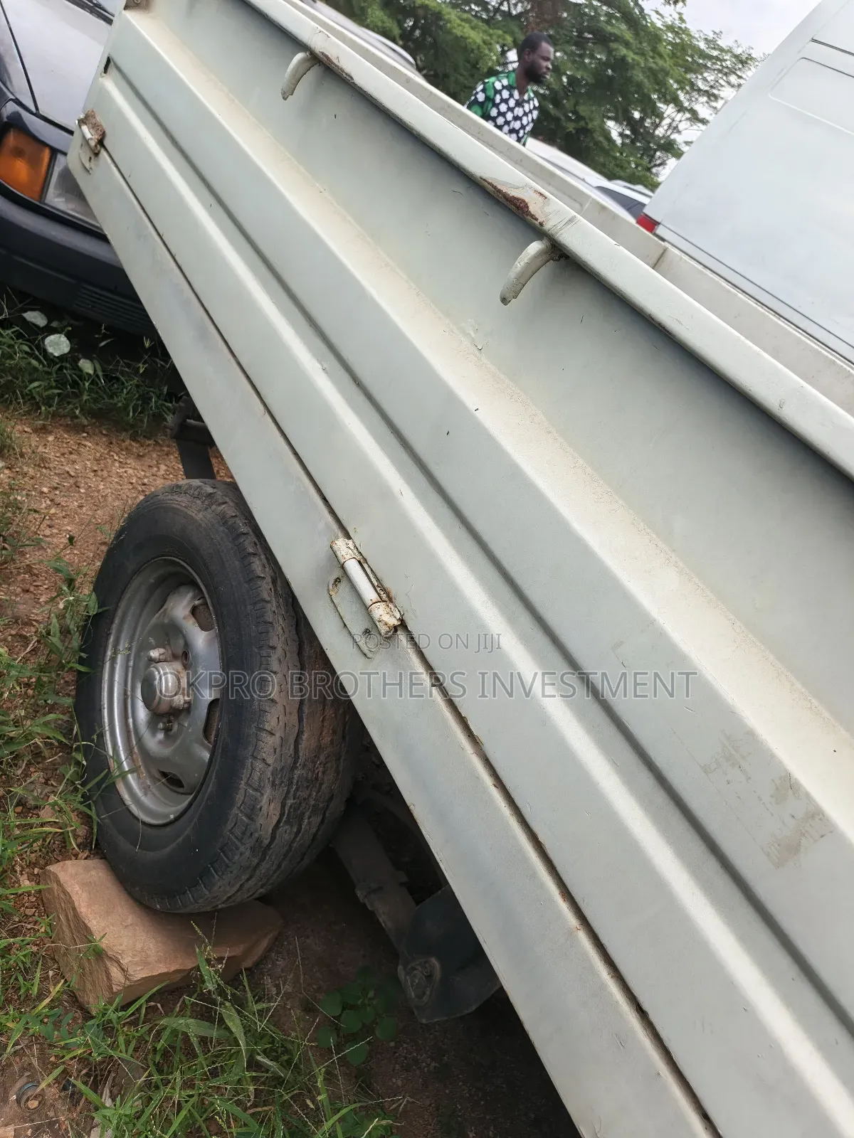 Mitsubishi Delica 2001 White