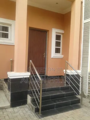 5bdrm Duplex in Wuse 2 for rent