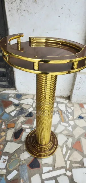 Is a Wooden on Single Pole Life Pulpit