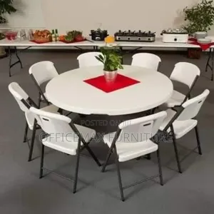 Round Banquet Table