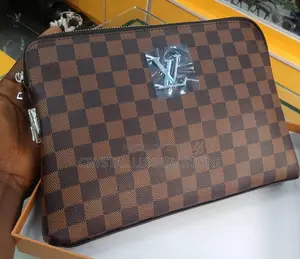 Louis Vuitton Quality Luxury Men Purse