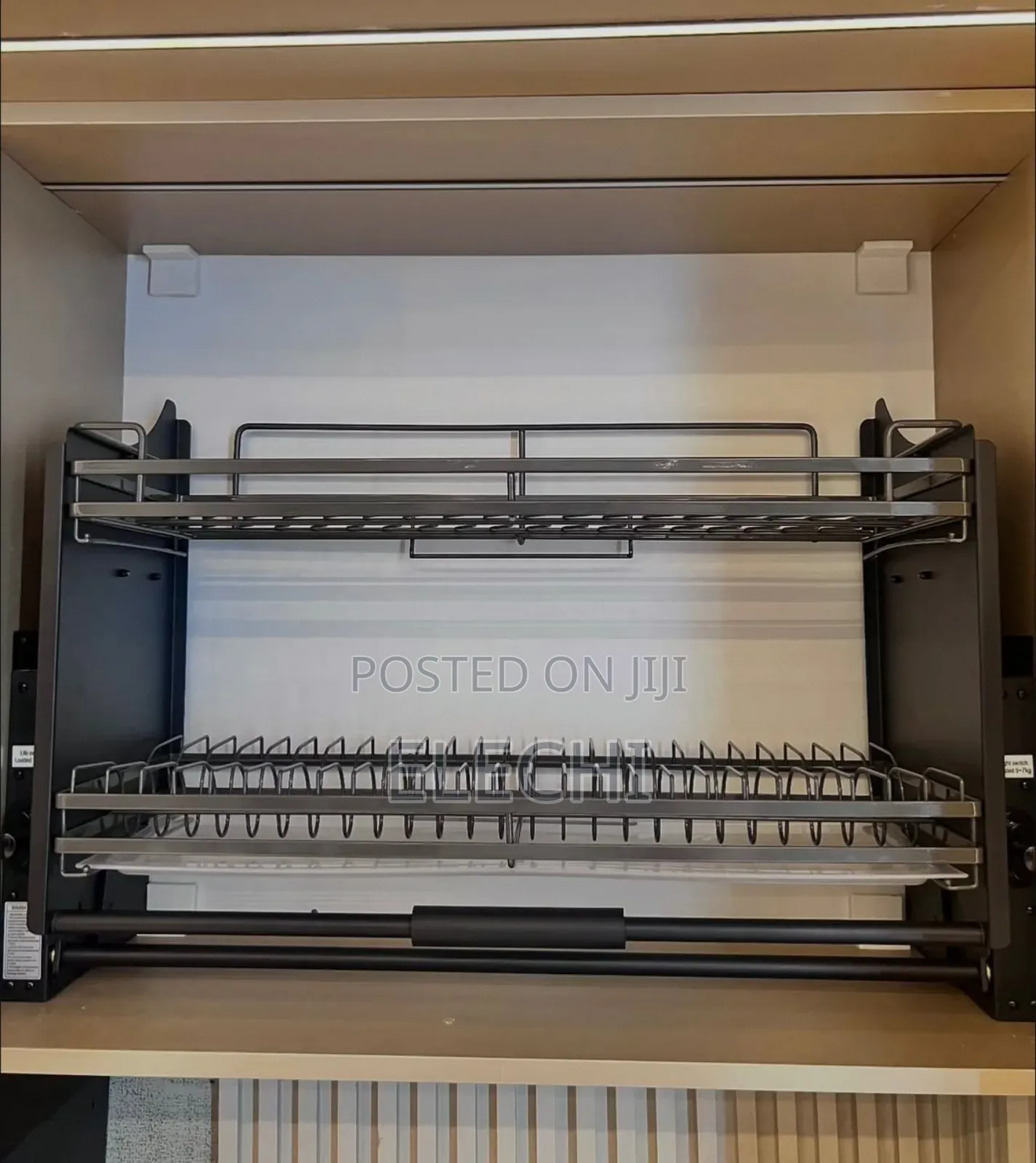 Pull Down Plate Rack Black
