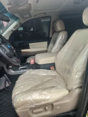 Toyota Tundra 1794 Edition CrewMax 5.5' Bed 2024 Black