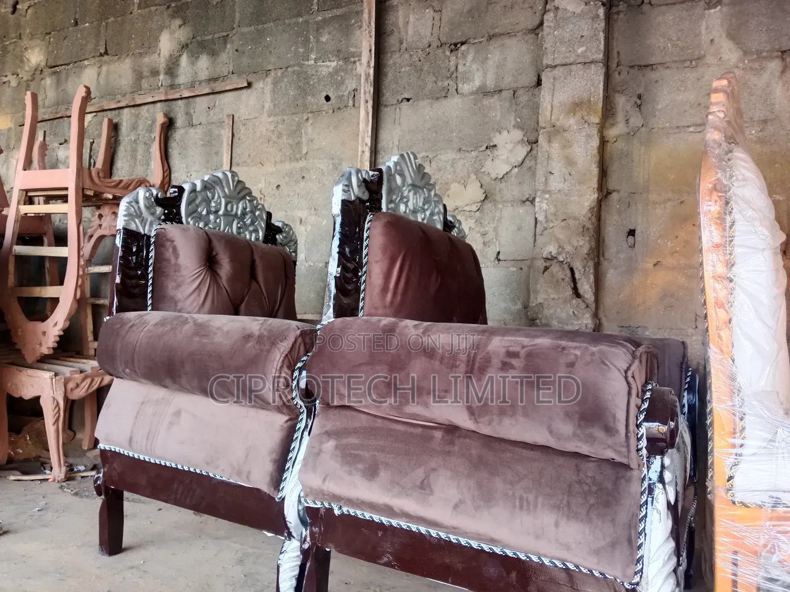 Royal Chair