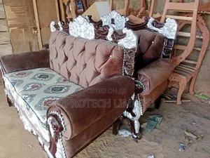 Royal Chair