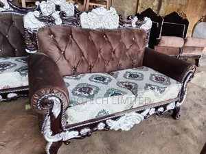 Royal Chair