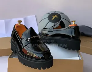 Quality Chuncky Patent Leather Shoe