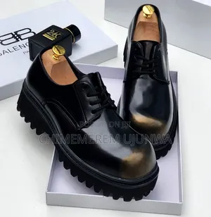 Luxury Black and Gold Chuncky Shoe