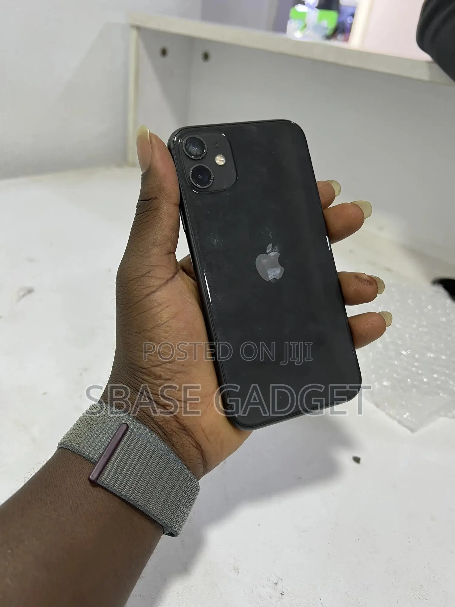 Apple iPhone 11 64 GB Black