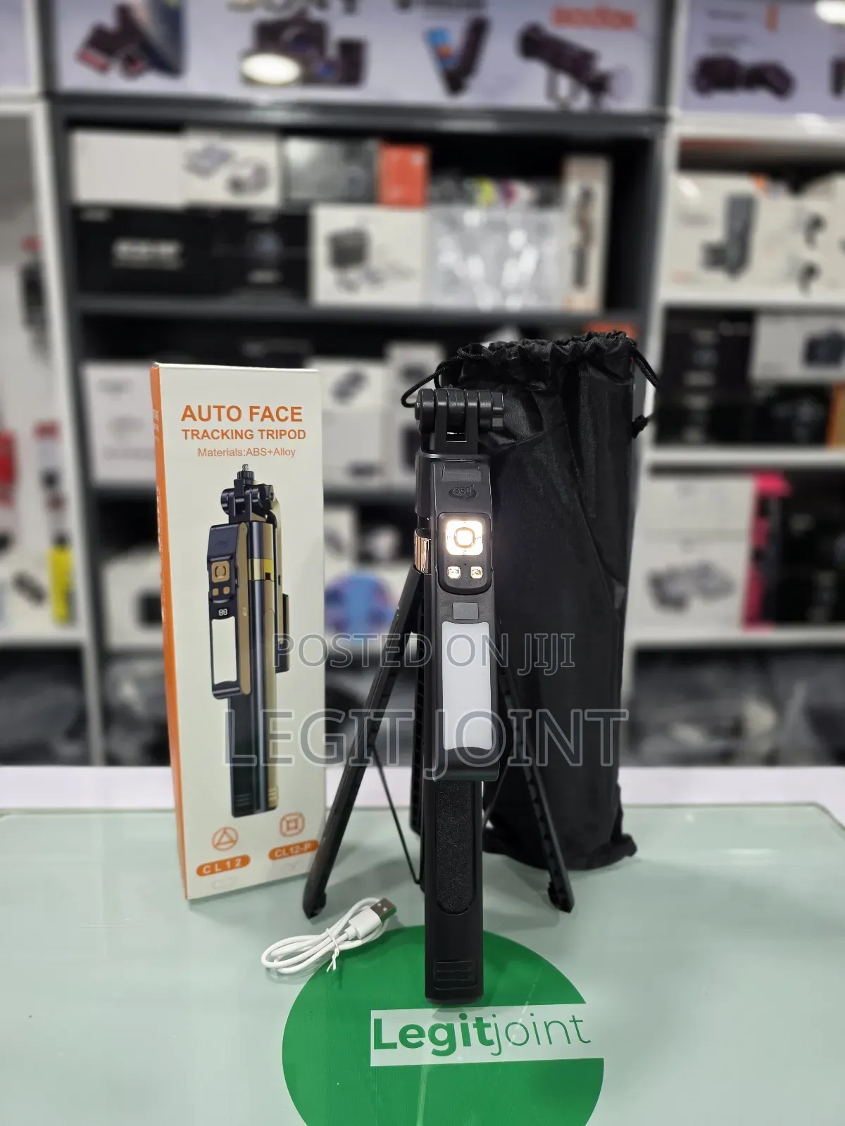 Auto Face Tracking Tripod