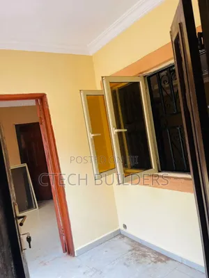 2bdrm Block of Flats in Benin City for rent