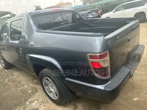 Honda Ridgeline 2010 Gray