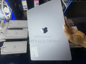 Laptop Apple MacBook Pro M1 16GB Apple M1 Pro SSD 1T