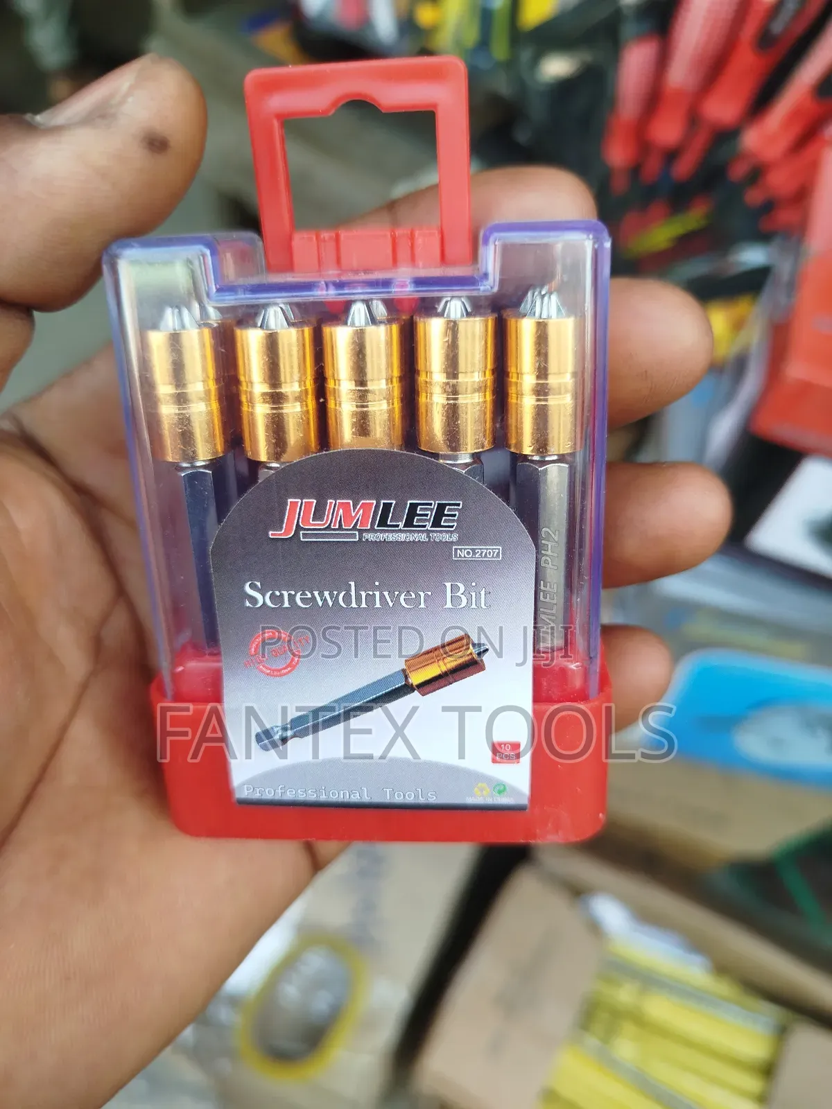 Magnetic Screw Bit.