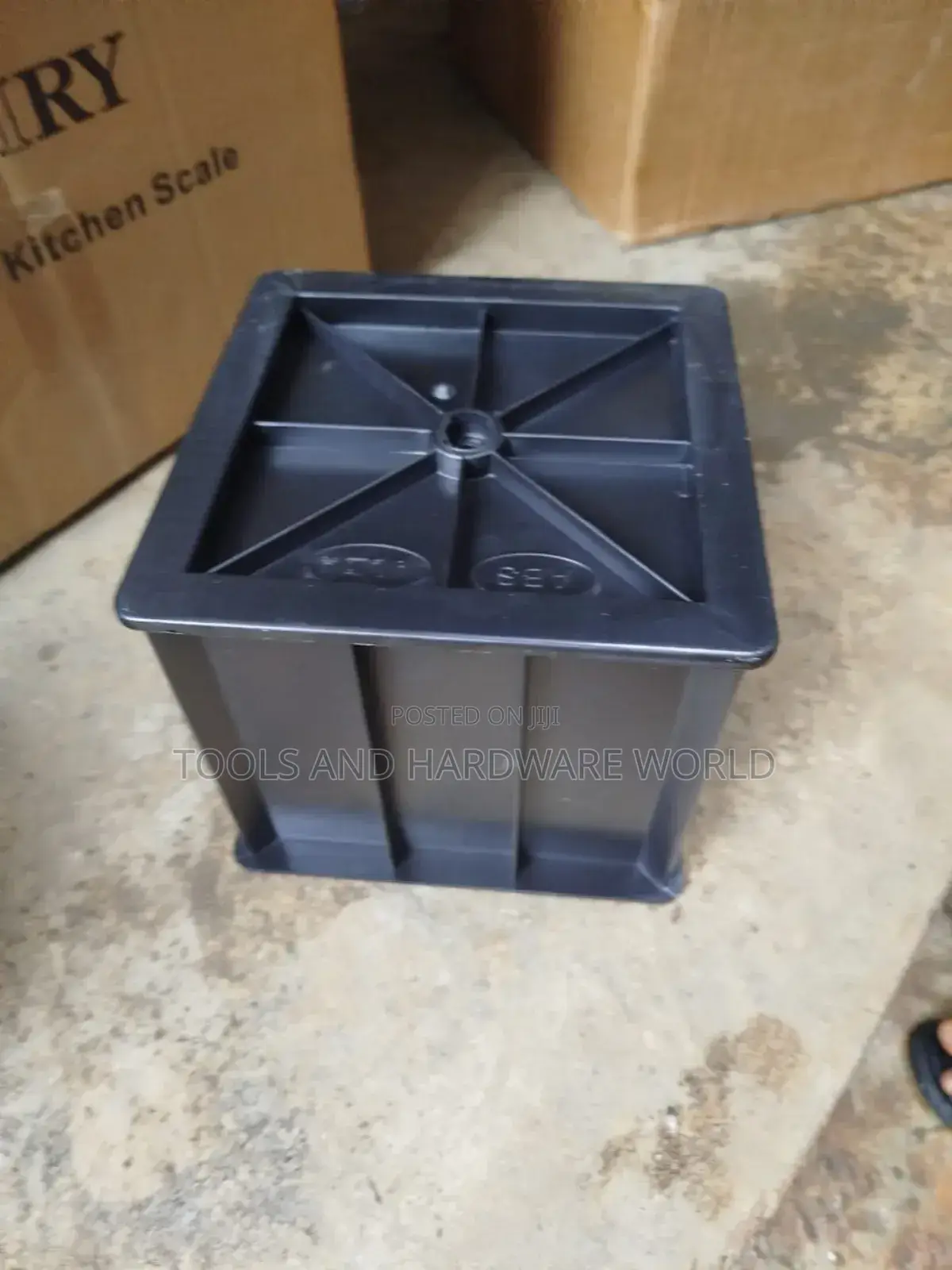 Plastic Cub Mould