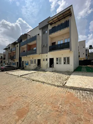 4bdrm Townhouse / Terrace in Jahi Gilmore for rent