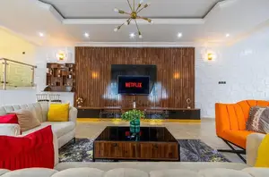 Luxurious 4 Bedroom Self Compound With Snooker