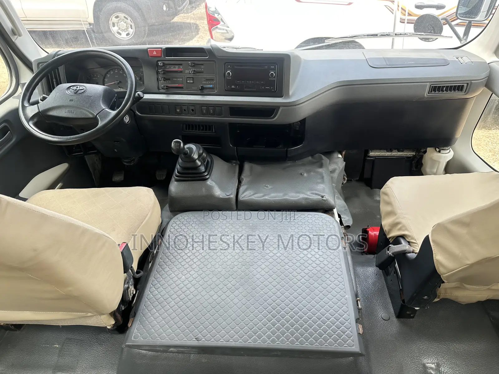 Toyota Coaster 2020 White