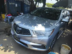 Acura MDX Tech & A-Spec Pkgs SH-AWD 2019 Silver