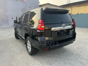 Toyota Land Cruiser Prado 2010 Black