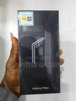 New Samsung Galaxy Z Flip6 256 GB Blue