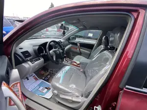 Toyota Highlander 2009 Red