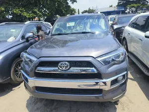 Toyota 4-Runner Limited 4dr SUV 4WD (4.0L 6cyl 5A) 2014 Gray