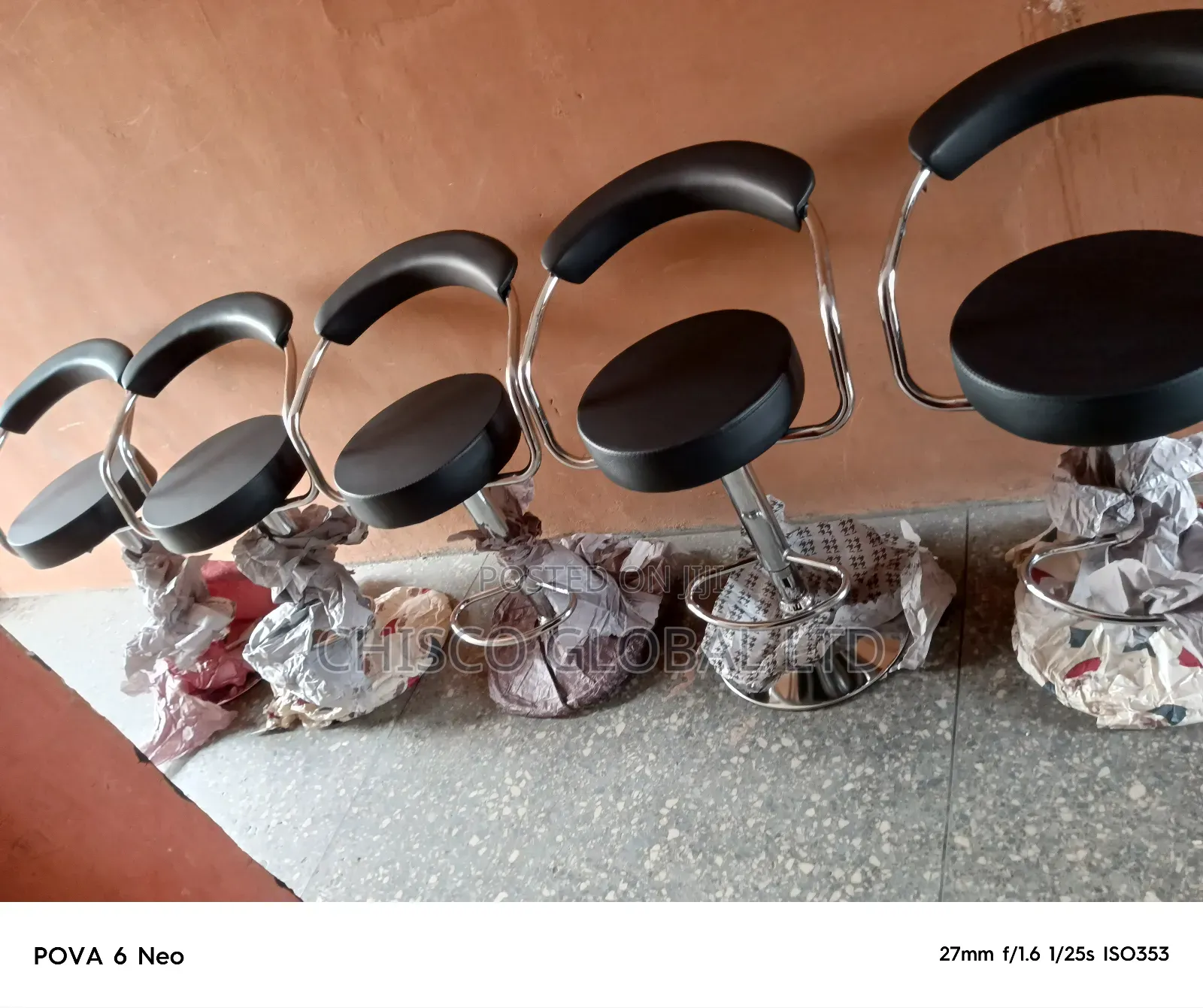 Bar Stool {B308}