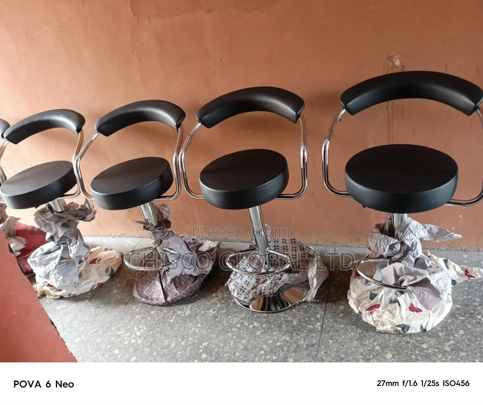 Bar Stool {B308}