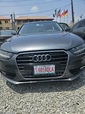Audi A4 2.0T Premium Multitronic 2013 Gray
