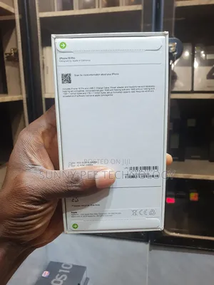 New Apple iPhone 16 Pro 128 GB White