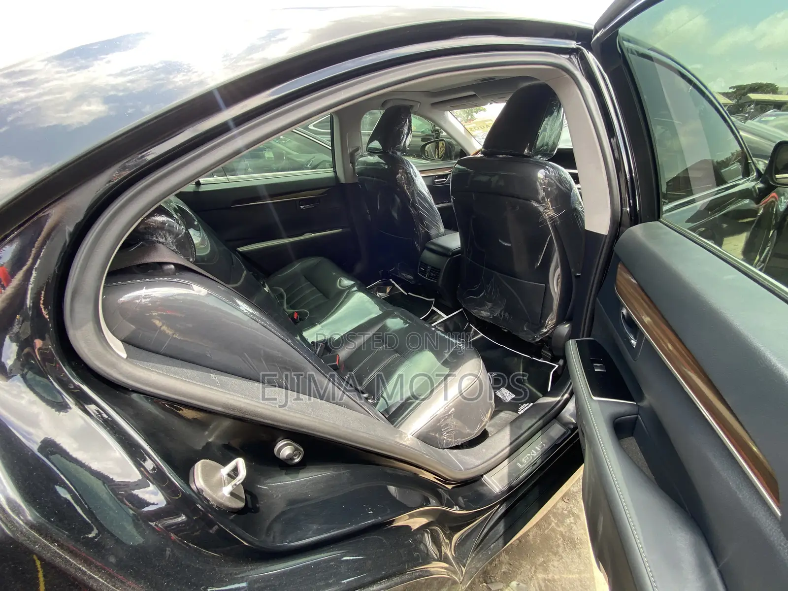 Lexus ES 2015 Black
