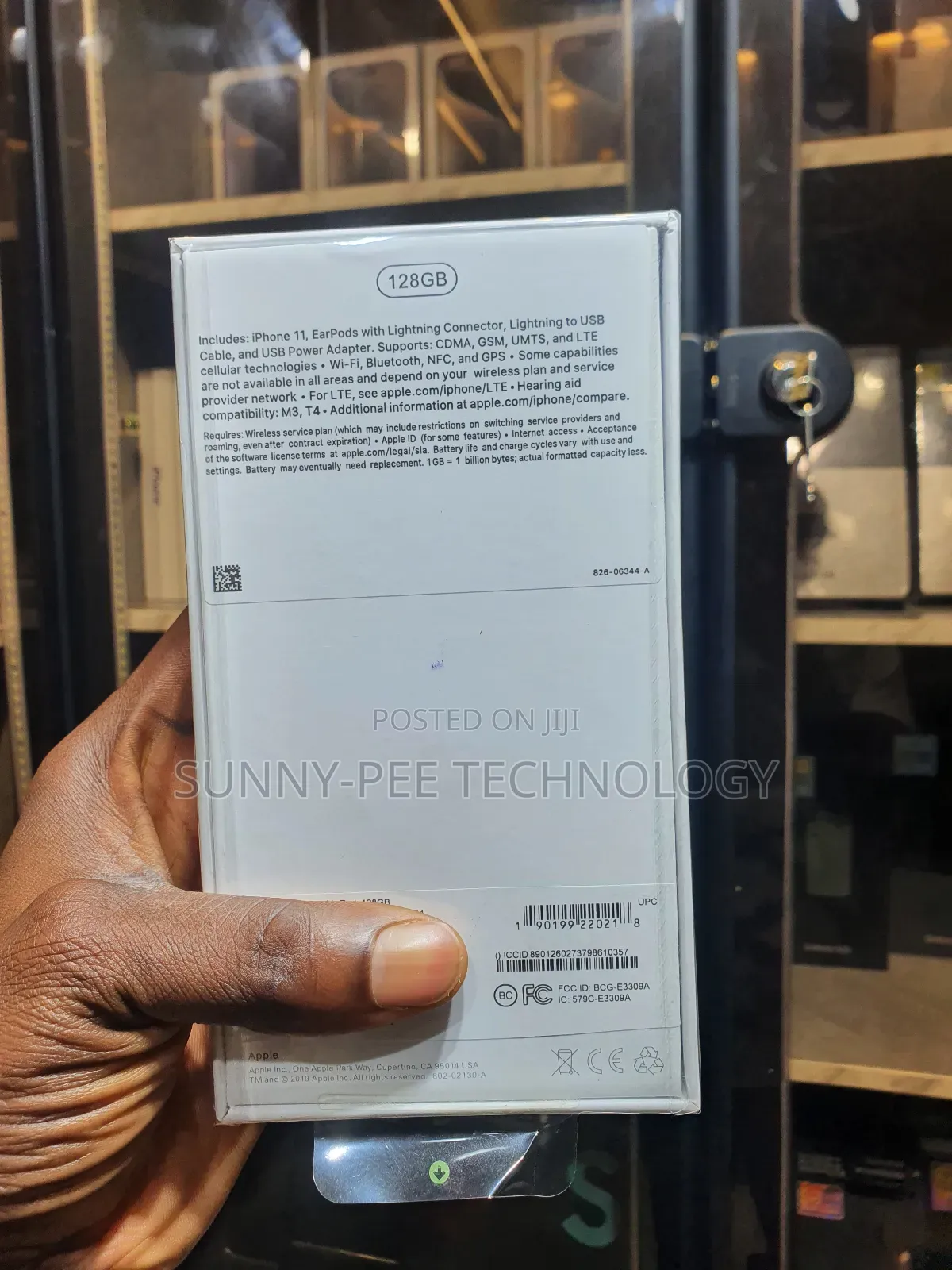 New Apple iPhone 11 128 GB Red