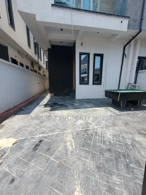 Mini Flat in Gra, Ikota for rent