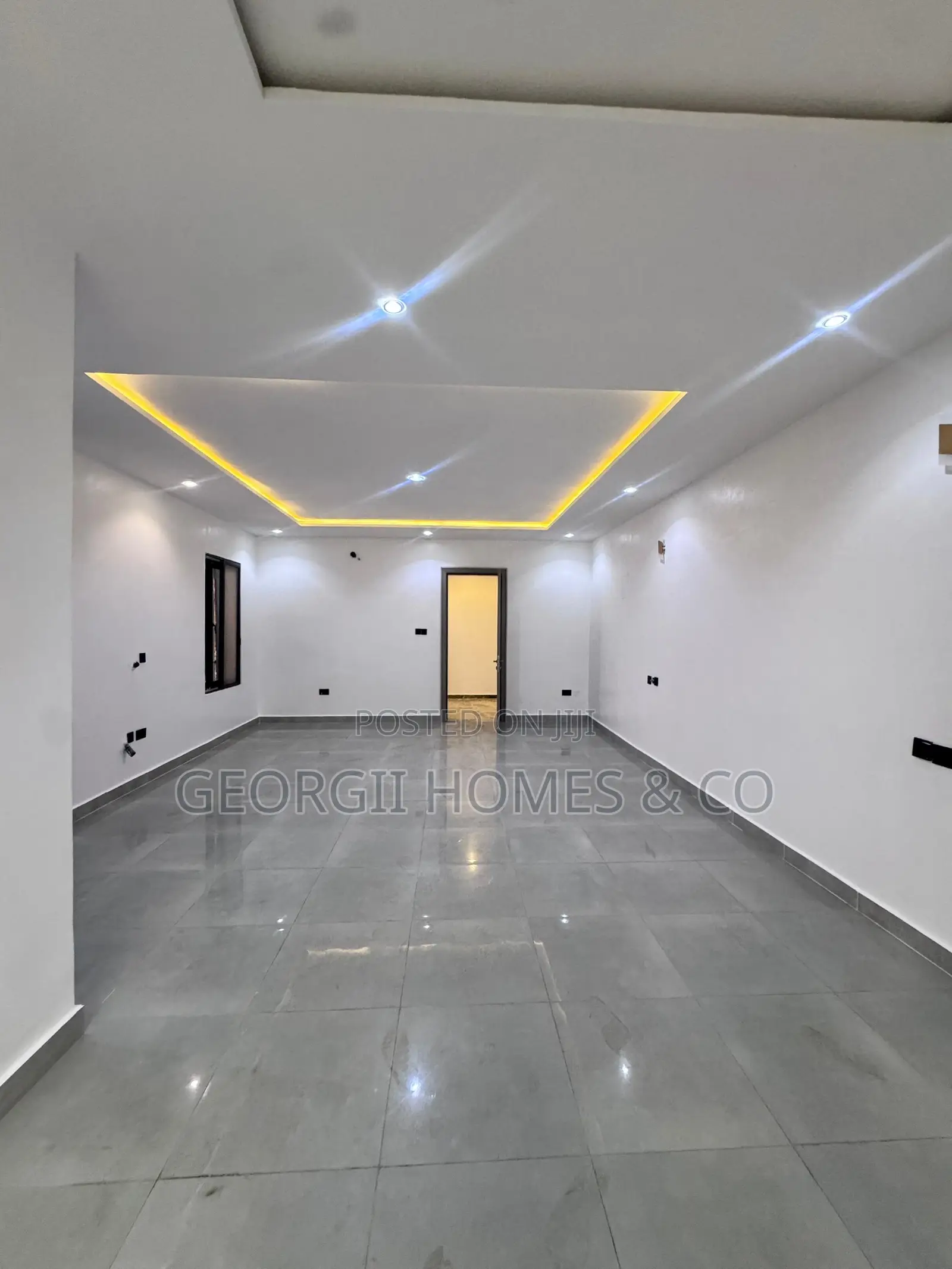 4bdrm Townhouse/Terrace in Jahi for sale