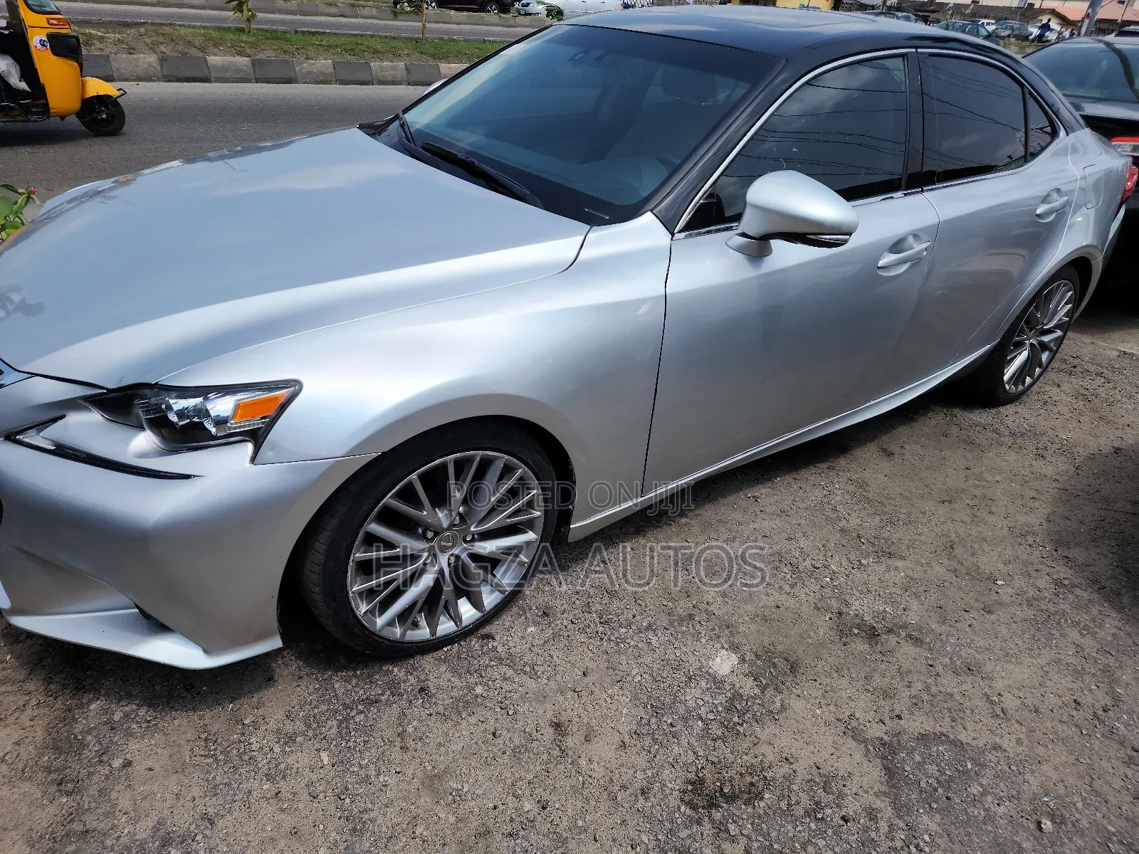 Lexus IS 300 AWD 2017 Silver
