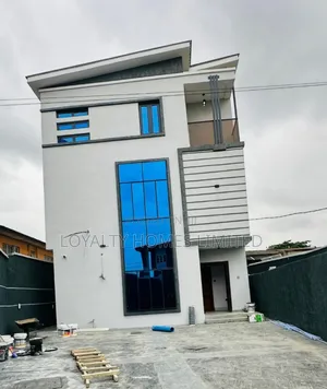4bdrm Duplex in Gbagada for sale