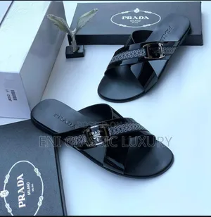 Super High Quality Luxury Men's Slippers Prada Well Branded Package