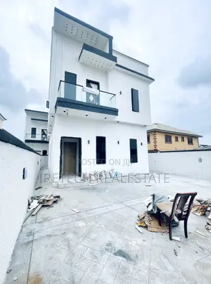 5bdrm Duplex in Ajah In A Gated for sale