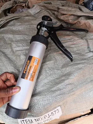 Silicone Gun