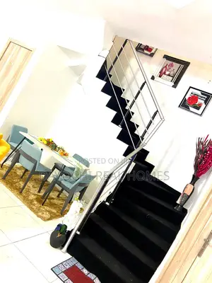 Furnished 2bdrm Duplex in Orchid Road, Lekki Phase 2 for rent
