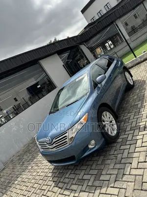 Toyota Venza AWD 2010 Blue
