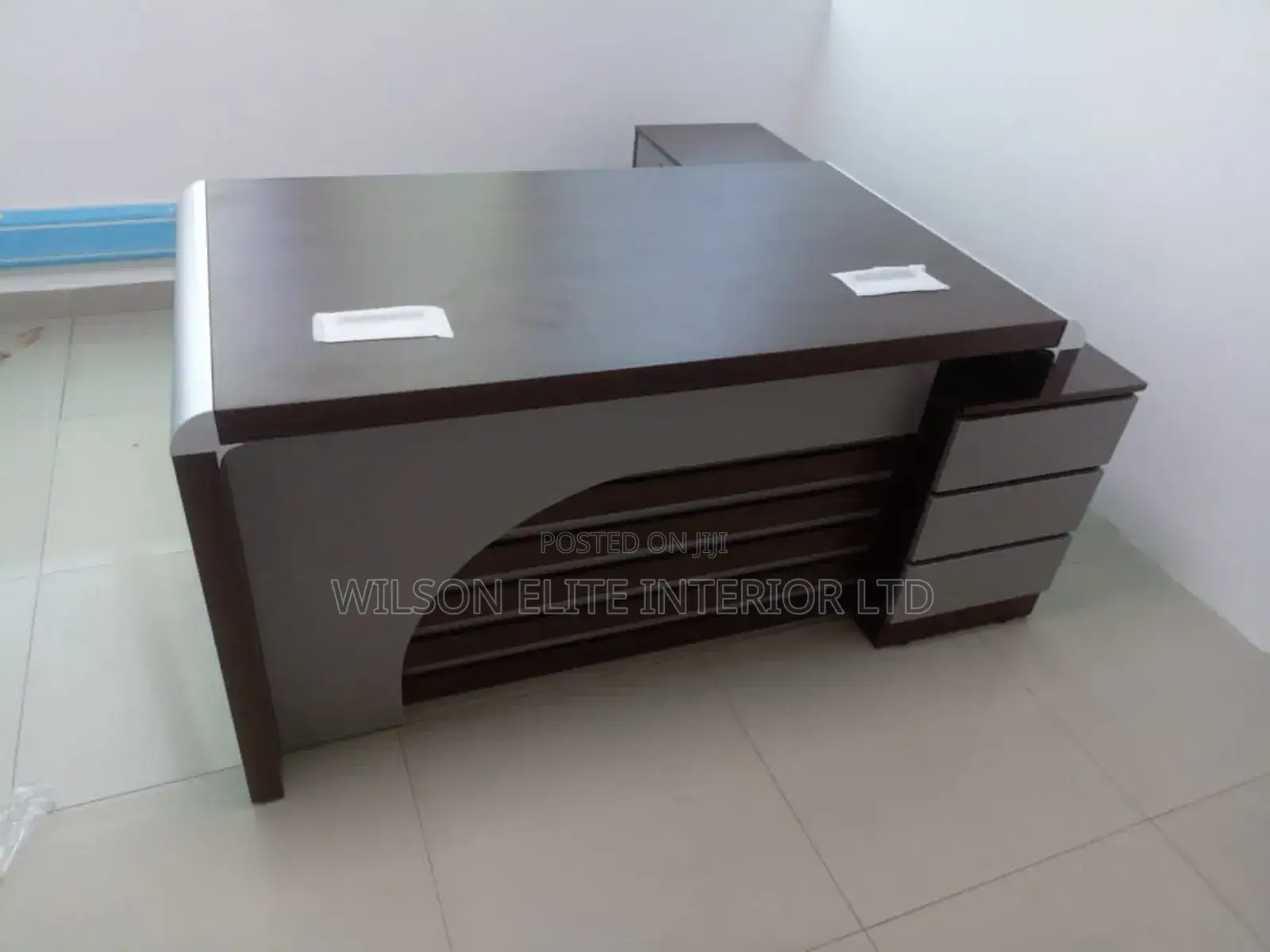 1.6 Meter Office Table