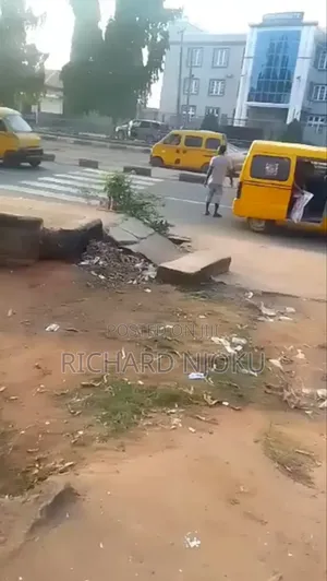 For Sale! Standard 2 Plots Along the Expressway at Idimu, Ikotun Road.